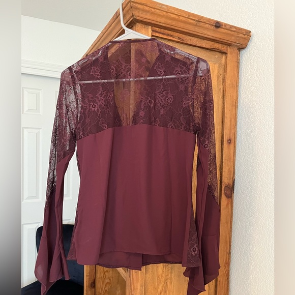 Purple Venus button blouse - Picture 2 of 4